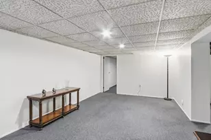 2812 Florida Ave, Baltimore, MD 21227 - Photo 23