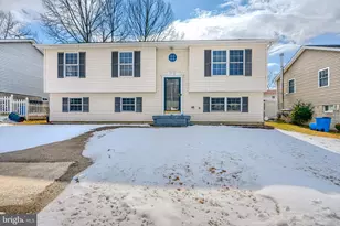 3 Dajobe Ct, Randallstown, MD 21133 - Photo 1