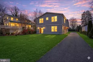 2507 Island View Rd, Essex, MD 21221 - Photo 1