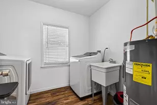 2524 Sycamore Ave, Sparrows Point, MD 21219 - Photo 21