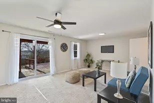 6 Rose Petal Ct, Baltimore, MD 21234 - Photo 23