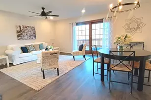 6 Rose Petal Ct, Baltimore, MD 21234 - Photo 9