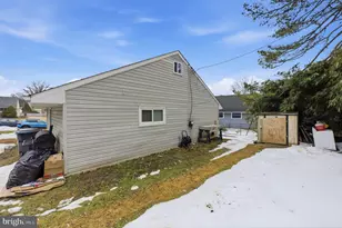 2008 Longview Ct, Rosedale, MD 21237 - Photo 3