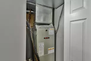 211 Green Fern Way, Halethorpe, MD 21227 - Photo 53