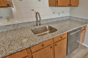 211 Green Fern Way, Halethorpe, MD 21227 - Photo 11