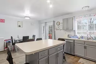 137 Gentlebrook Rd, Owings Mills, MD 21117 - Photo 11