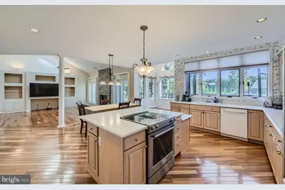 12524 Valley Pines Drive, Reisterstown, MD 21136 - Photo 11