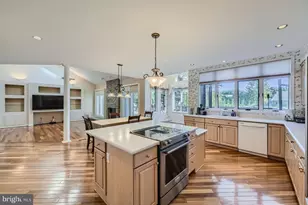 12524 Valley Pines Dr, Reisterstown, MD 21136 - Photo 11