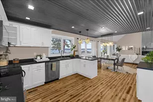 3800 Edgewater Pl, Baltimore, MD 21222 - Photo 15