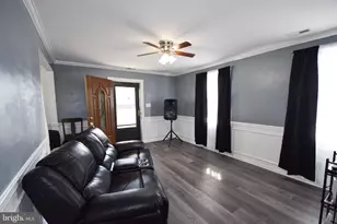 8128 Dundalk Ave, Baltimore, MD 21222 - Photo 5