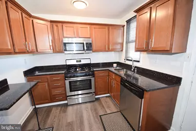 8128 Dundalk Avenue, Baltimore, MD 21222 - Photo 9