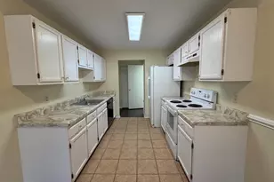4100 Hunters Hill Cir, Randallstown, MD 21133 - Photo 9