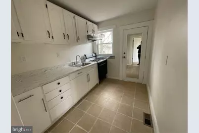 24 Harrison Avenue N, Middle River, MD 21220 - Photo 7