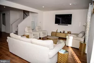 9434 Davy Ln, Owings Mills, MD 21117 - Photo 13