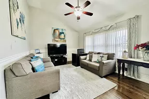 3911 Southern Cross Dr, Gwynn Oak, MD 21207 - Photo 7