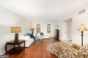 2736 Paper Mill Rd, Phoenix, MD 21131 - Photo 9