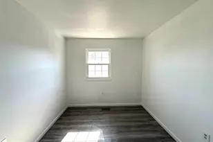 24 King Richard Ct, Baltimore, MD 21237 - Photo 17