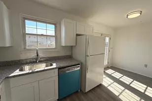 24 King Richard Ct, Baltimore, MD 21237 - Photo 7