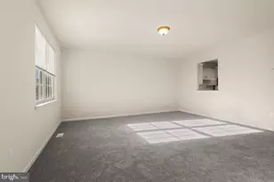 1 Karendale Ct, Baltimore, MD 21244 - Photo 11