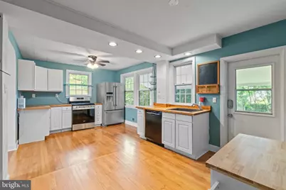 6504 Crestwood, Baltimore, MD 21239 - Photo 13