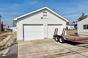 2917 Wells Ave, Baltimore, MD 21219 - Photo 5