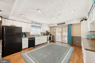 8 Seabright Ave, Baltimore, MD 21222 - Photo 9