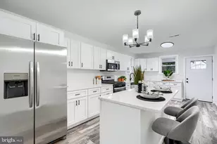 2911 Vermont Ave, Halethorpe, MD 21227 - Photo 15