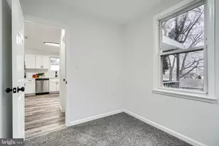 2911 Vermont Ave, Halethorpe, MD 21227 - Photo 27