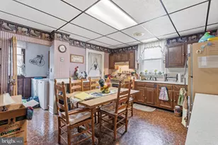 5 Wade Ave, Baltimore, MD 21228 - Photo 9