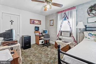 5 Wade Ave, Baltimore, MD 21228 - Photo 17