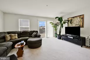 660 Hunting Fields Rd, Middle River, MD 21220 - Photo 9