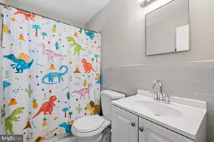 802 Shaw Ct, Towson, MD 21286 - Photo 15