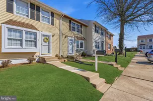 8 Bardia Ct, Rosedale, MD 21237 - Photo 3