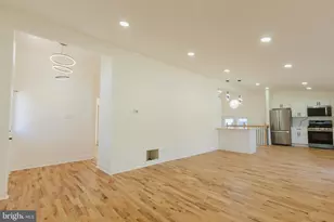 8206 Arrowhead Rd, Pikesville, MD 21208 - Photo 19