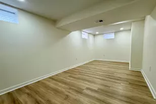 504 Crisfield Rd, Baltimore, MD 21220 - Photo 23