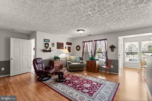 9575 Shirewood Ct, Baltimore, MD 21237 - Photo 7