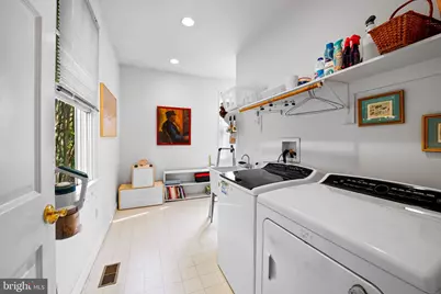12 Dembeigh Hill Circle, Baltimore, MD 21210 - Photo 33