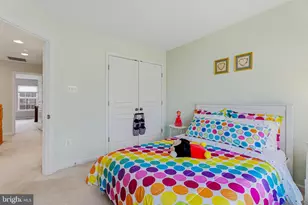 8876 Paddock Ln, Baltimore, MD 21234 - Photo 23