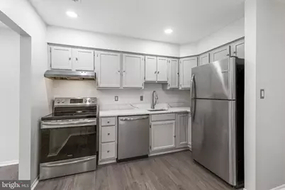 1104 Lisadale Circle #1D, Baltimore, MD 21228 - Photo 3