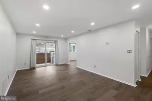 1104 Lisadale Cir, Baltimore, MD 21228 - Photo 15