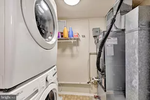 2642 Pearwood Rd, Baltimore, MD 21234 - Photo 9