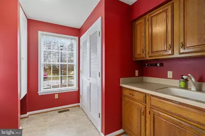 241 Clay Hill Circle, Cockeysville, MD 21030 - Photo 17