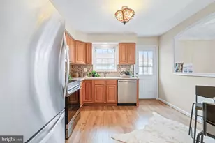 311 Greyhound Rd, Baltimore, MD 21221 - Photo 9