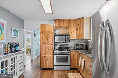 509 Essex Avenue, Baltimore, MD 21221 - Photo 15