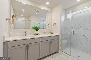 207 Birdie Ct, Pikesville, MD 21208 - Photo 17