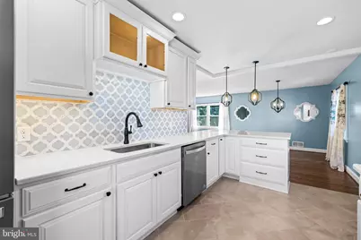 223 Bond Avenue, Reisterstown, MD 21136 - Photo 9