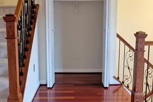 33 Badger Gate Ct, Baltimore, MD 21228 - Photo 9