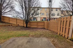 33 Badger Gate Ct, Baltimore, MD 21228 - Photo 39