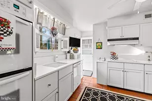 200 Purlington Rd, Lutherville Timonium, MD 21093 - Photo 19