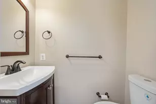 4705 Wainwright Cir, Owings Mills, MD 21117 - Photo 11